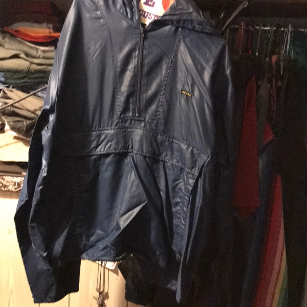 Jack a bag raincoat